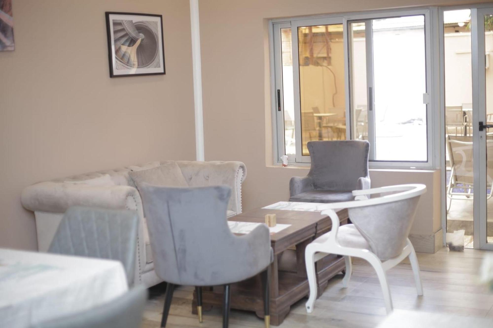 فندق Owandja House لوبومباشي المظهر الخارجي الصورة
